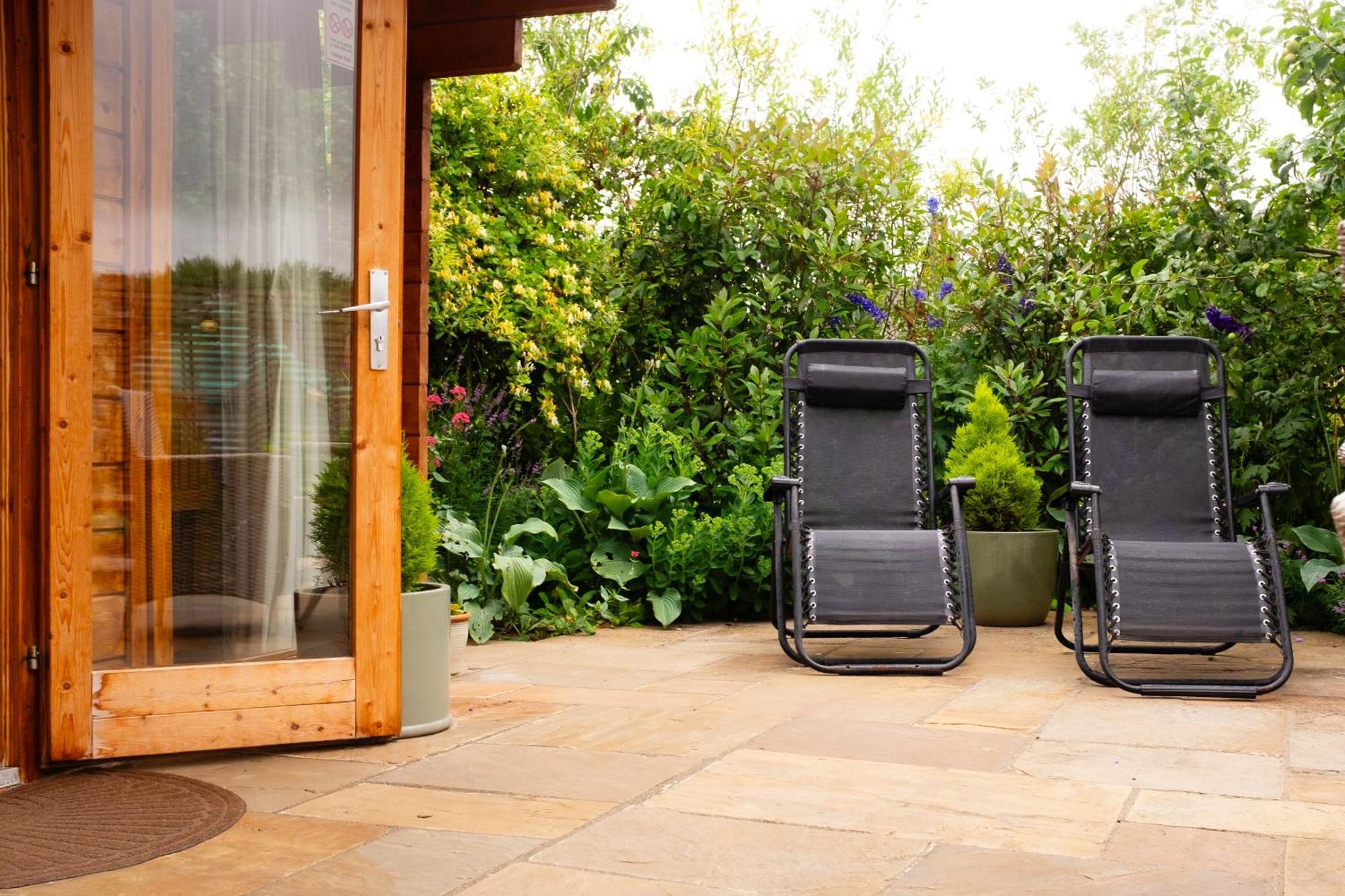 Moors Wood Relaxing ,Tranquil Retreat With Hot Tub Villa Chippenham  Luaran gambar